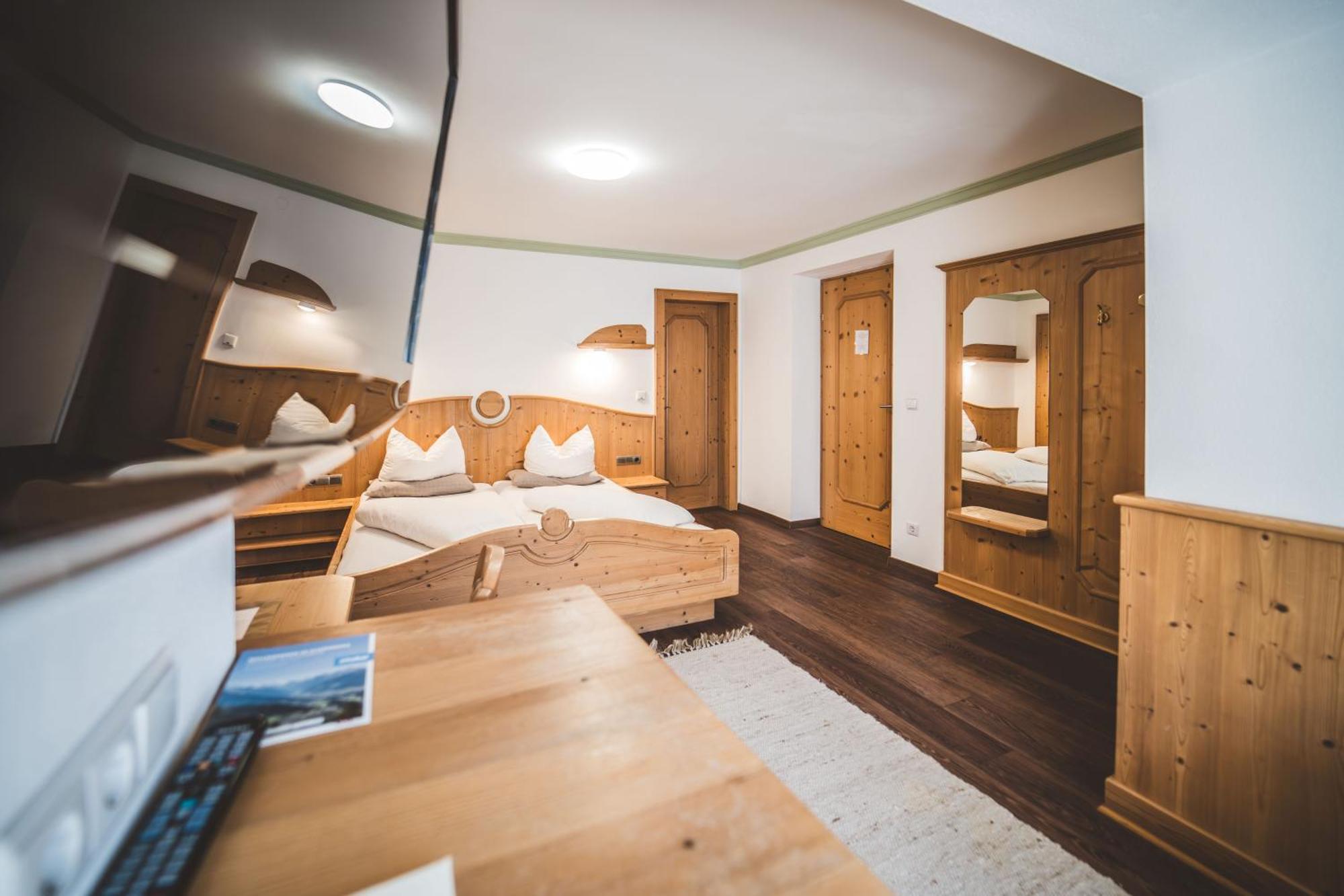 Pension Sonnenheim Schonberg im Stubaital Ngoại thất bức ảnh