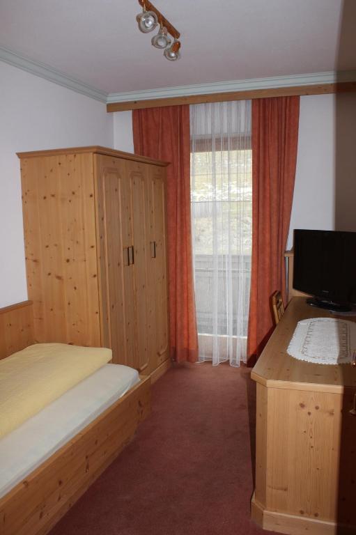 Pension Sonnenheim Schonberg im Stubaital Phòng bức ảnh